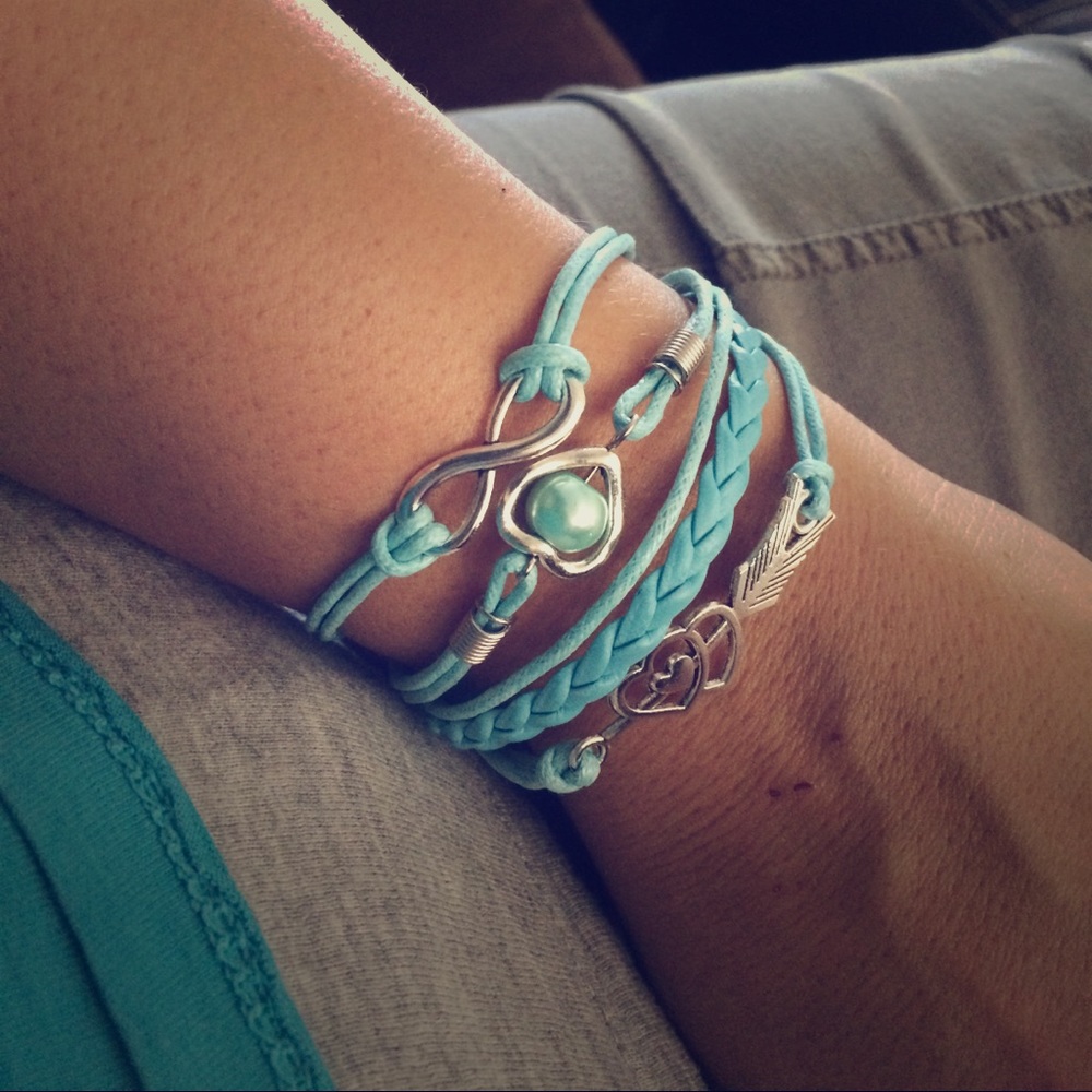 B2G2 Free Infinity Double Heart Leather Bracelet